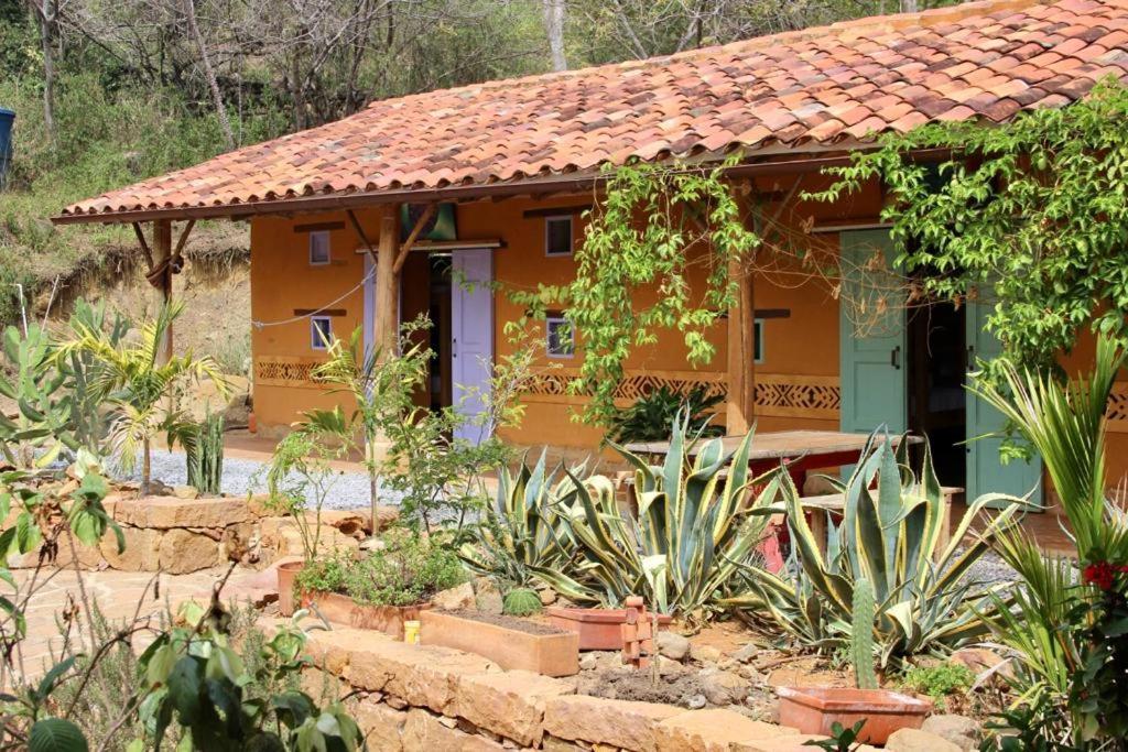 Nomad Hostal - בריצ'ארה מראה חיצוני תמונה