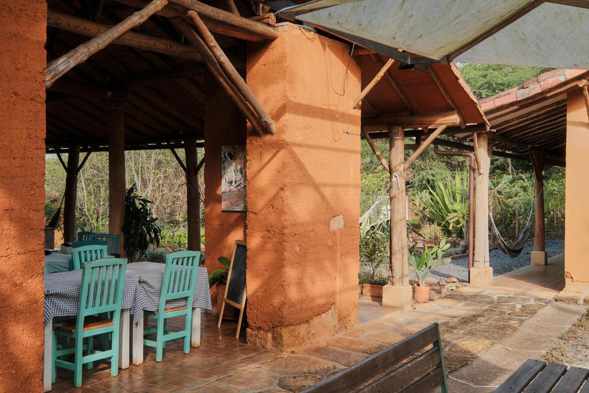 Nomad Hostal - בריצ'ארה מראה חיצוני תמונה